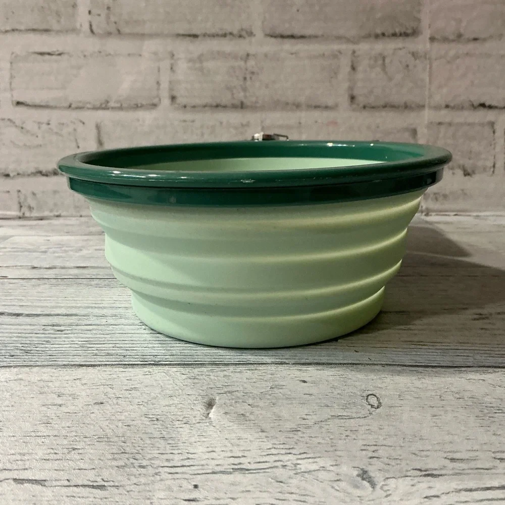Life is Good Green Mountain Collapsible Travel Pet Bowl - 34 oz.